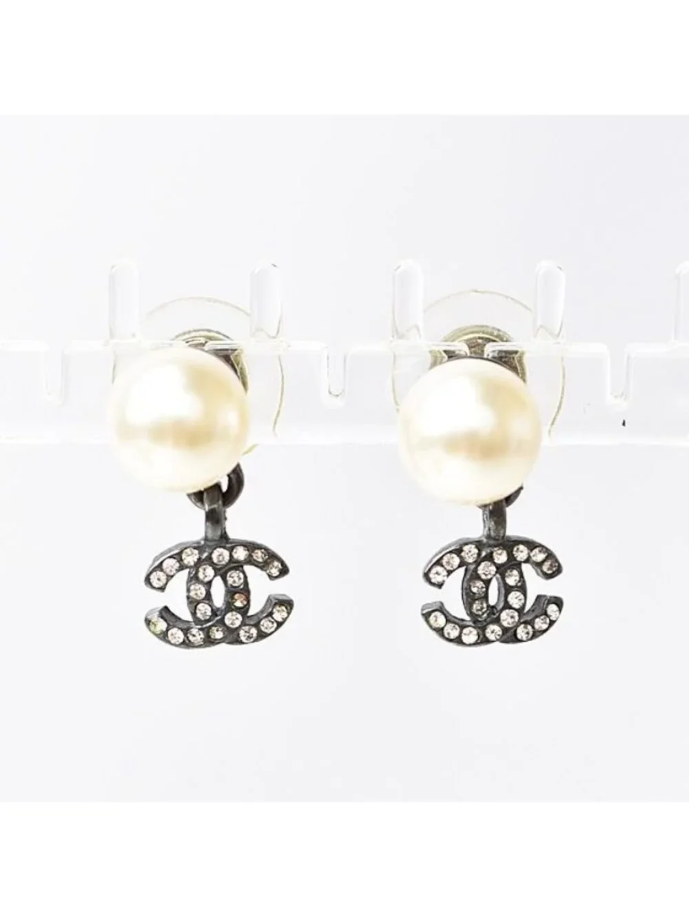 Chanel Logo CC Rhinestone Pearl Swing Coco Mark